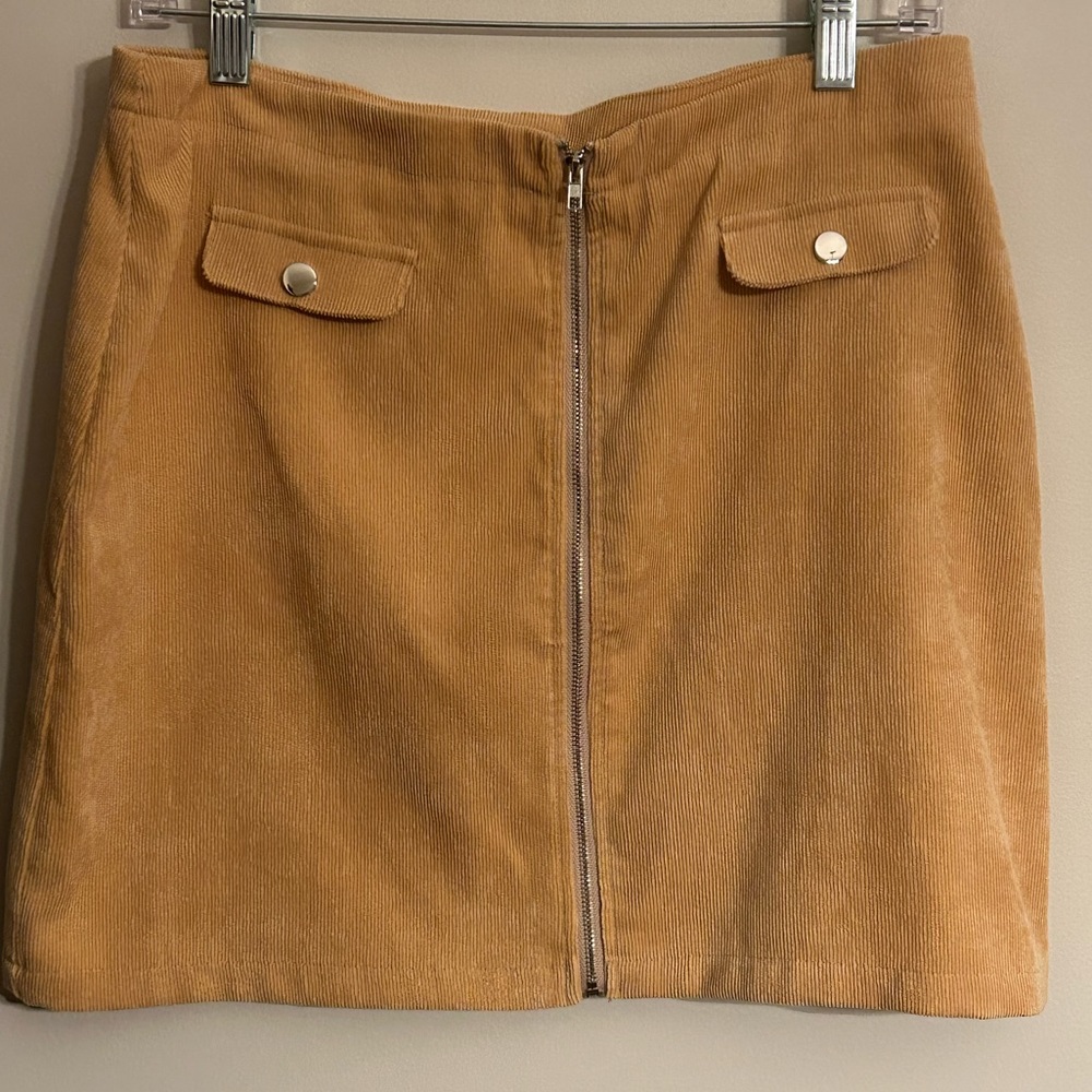I ❤️ it Yellow Gold Zipper-Front Mini Skirt